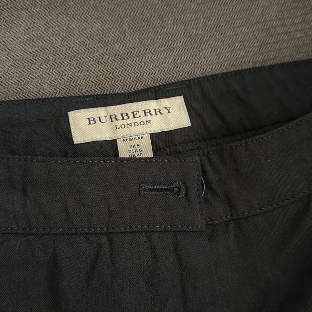 Burberry Black Pants - Size 6